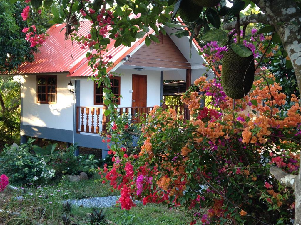 Areeya Resort Watthana Nakhon Kültér fotó